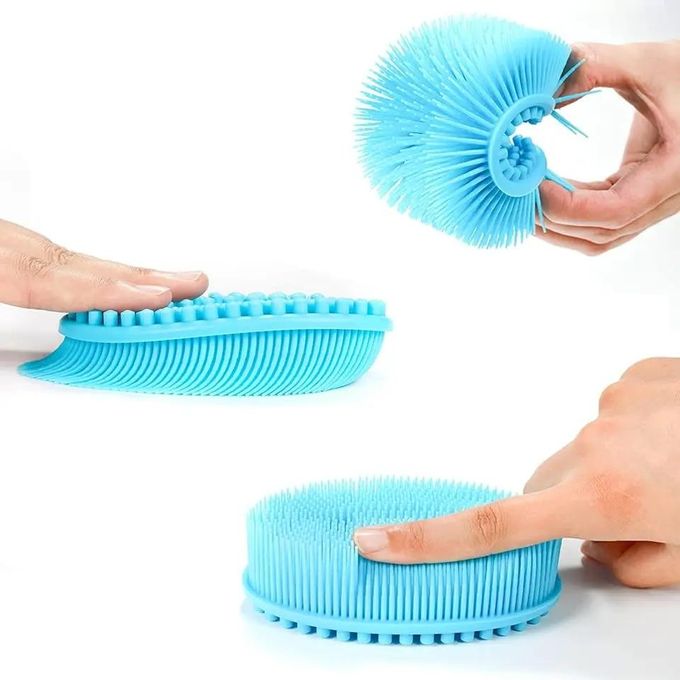 Buy Silicon Exfoliating Body Scrubber – Gently removes dead skin and improves skin texture for a smooth finish. Available at Elomart in Nigeria.